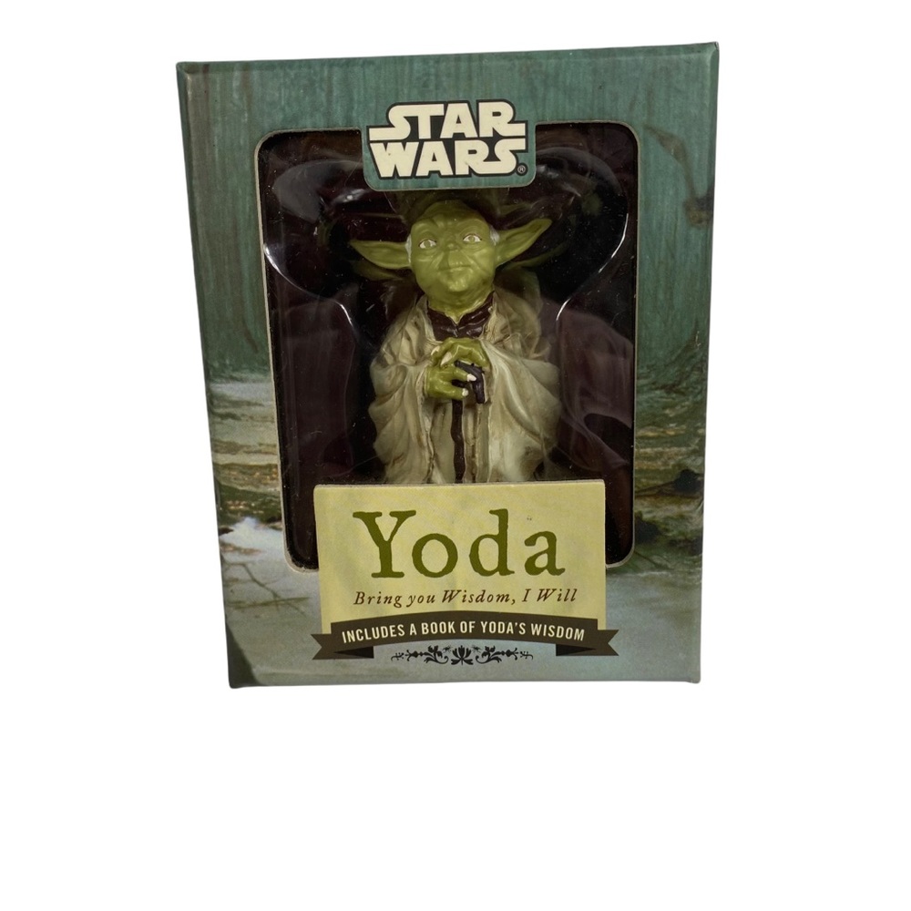STAR WARS Yoda Bring You Wisdom, I Will Statue Figure Includes Book NWOT